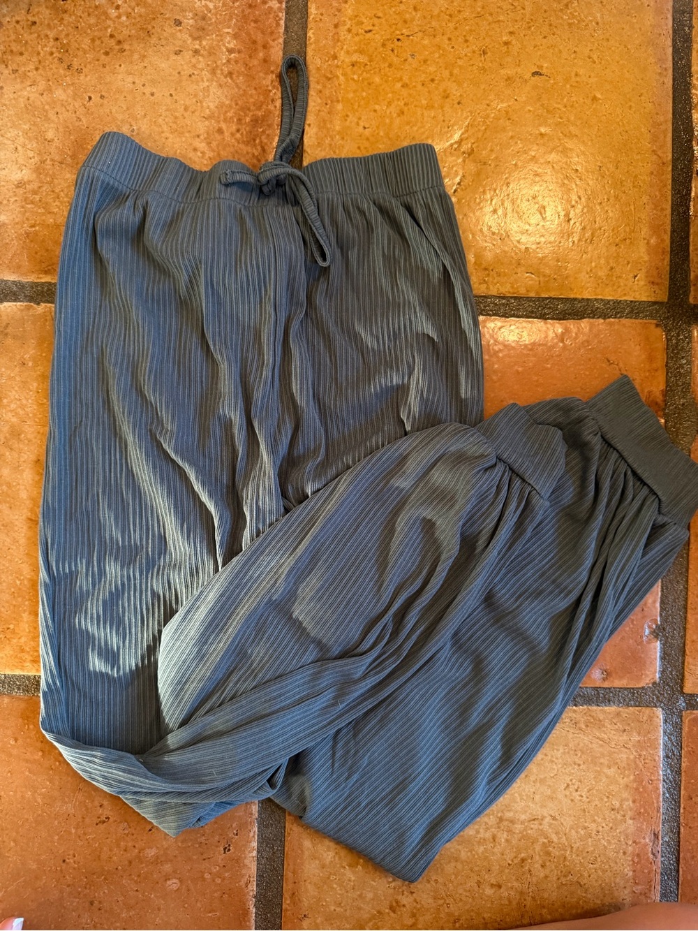 Ribbed Lounge Pants - gray